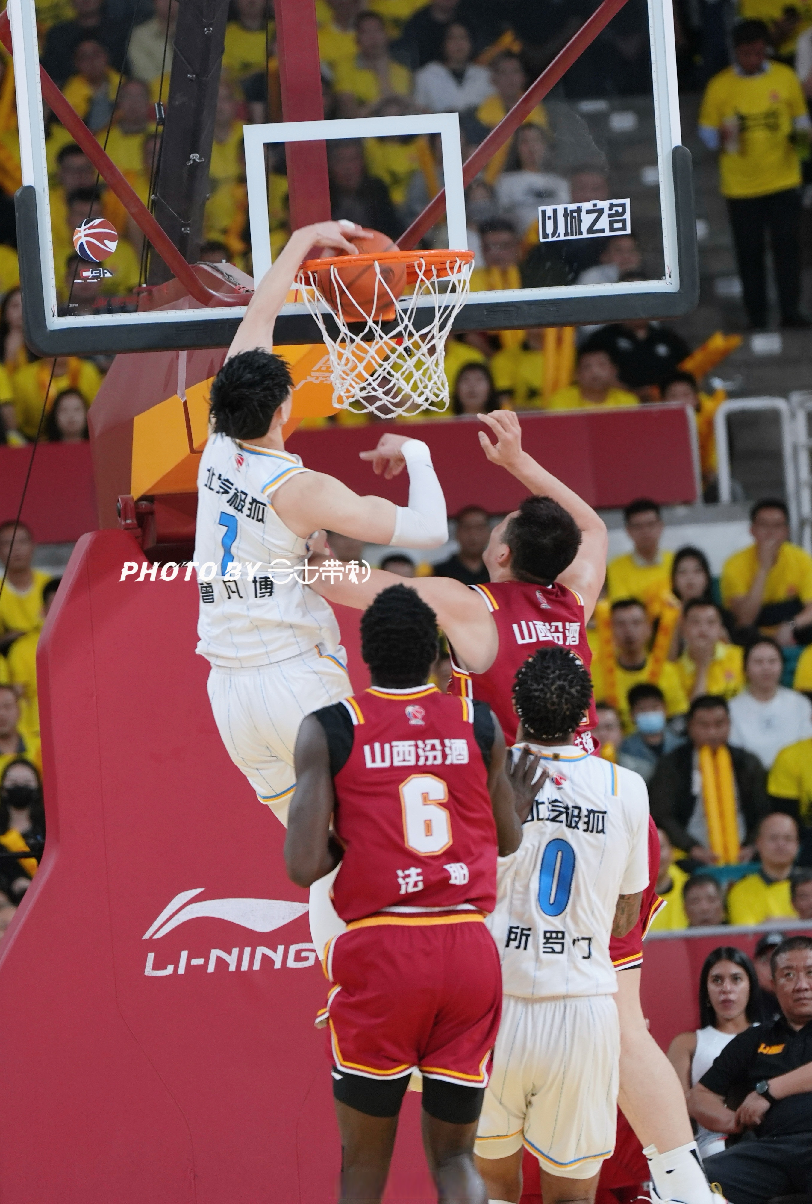 拉齐奥迎CBA季后赛关键赛；赛后遗憾出局；赛场秩序良好；训练强度明显提升的简单介绍