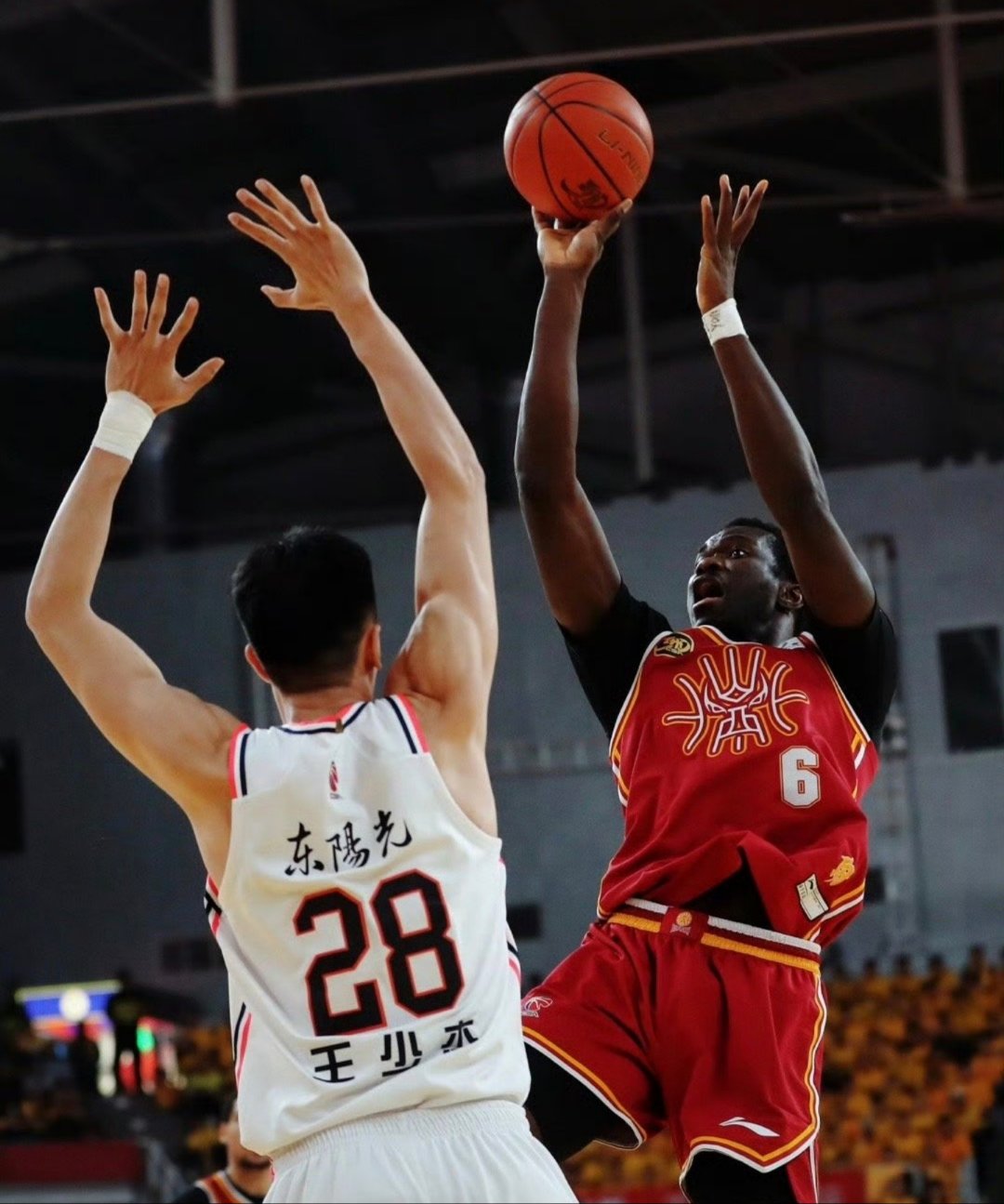 九游体育入口关于CBA季后赛赛程吃紧，休斯敦火箭赛后远射贴柱，悬念犹存，纪律约束更严格的信息