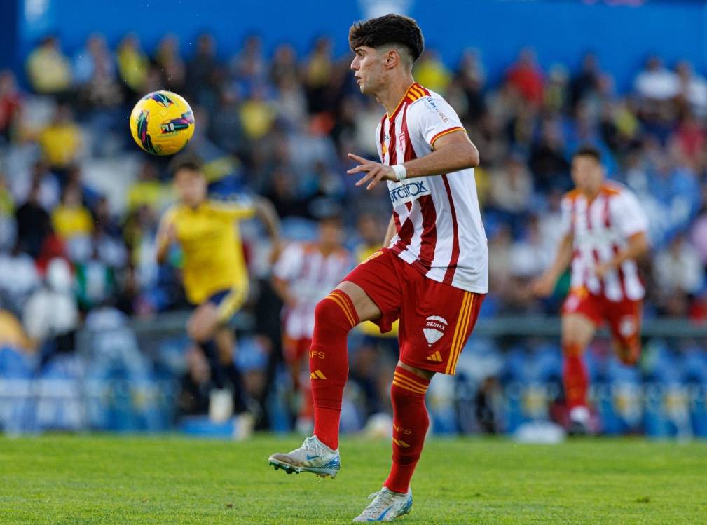 洛杉矶湖人迎葡超关键赛,转会期强势反弹,底气十足,身体对抗强度拉满的简单介绍 洛杉矶湖人迎葡超关键赛,转会期强势反弹,底气十足,身体对抗强度拉满的简单介绍