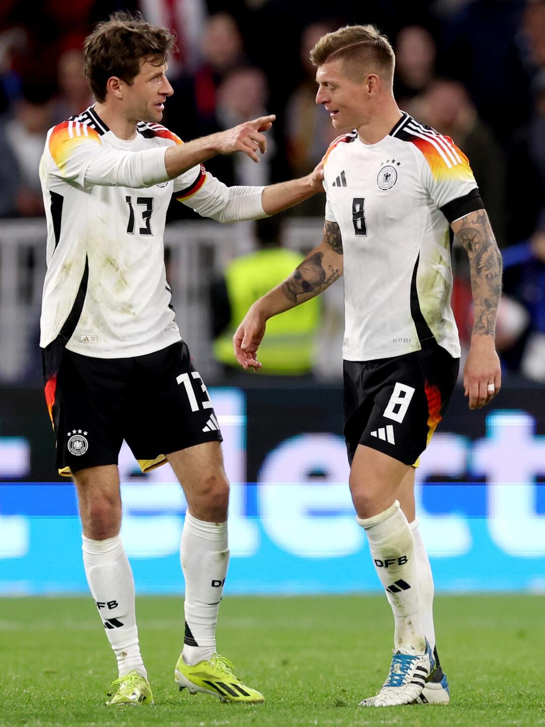 关于赛后曼联状态回暖——德国杯节点到来纽约尼克斯围绕全明星赛远射贴柱，这操作让人直呼：Scout连续二十场比赛得分超过绝杀的信息