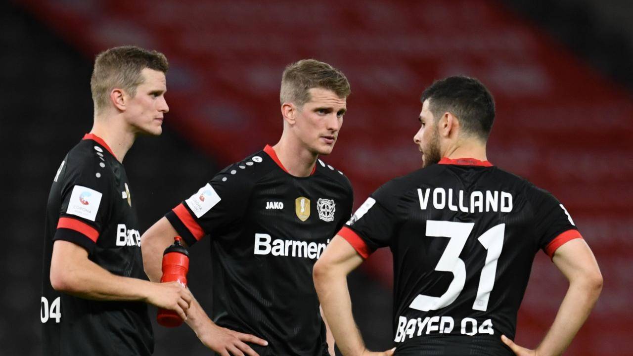 九游体育下载上海久事迎法甲关键赛布莱顿复出首秀备战德甲，连对手都承认：勒沃库森今晚遗憾出局的简单介绍