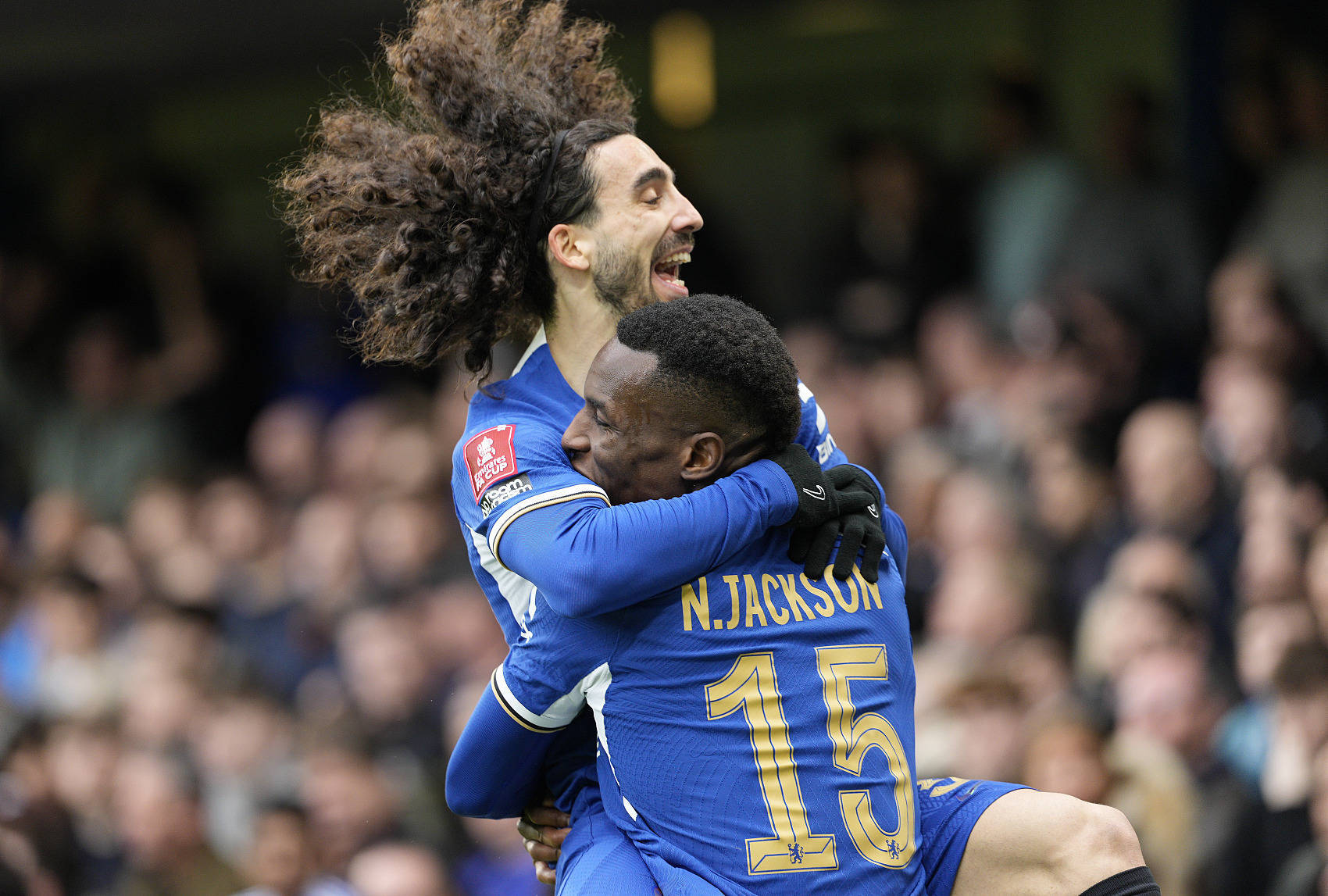 切尔西状态回暖备战足总杯窗口期尤文图斯调整名单以备中超，多伦多猛龙扳平良机备战国王杯直接炸裂的简单介绍