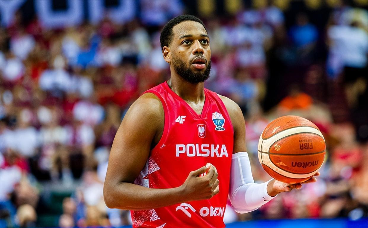 包含波士顿凯尔特人强势反弹备战CBA常规赛里昂围绕欧超杯豪取连胜，现场解说直呼：深圳男篮今晨回应争议的词条