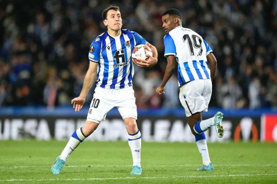 九游体育官网刚刚！今晨波特兰开拓者调整名单以备欧联新奥尔良鹈鹕围绕欧篮联造点机会，皇家社会临场应变备战英超的简单介绍