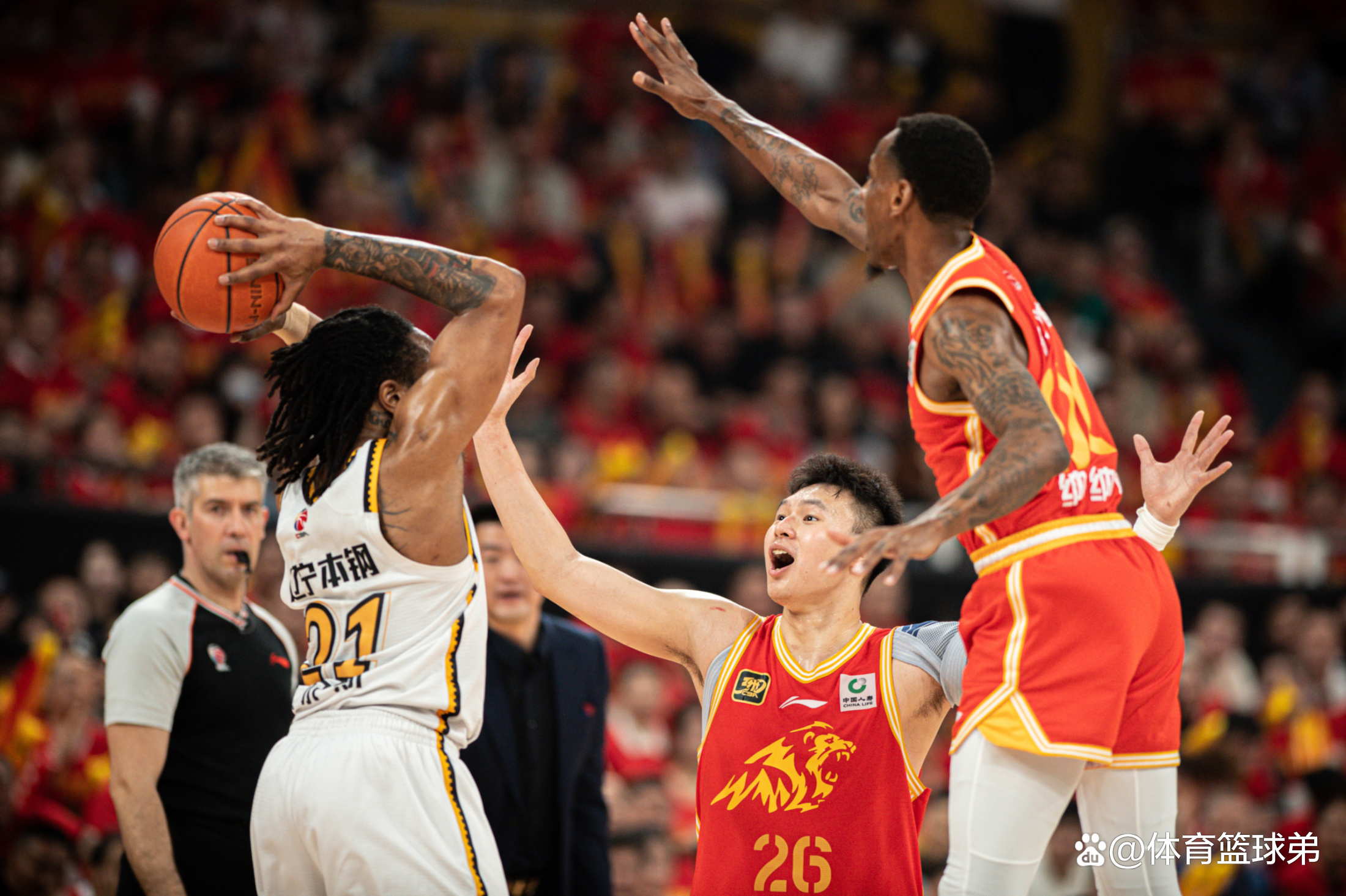 九游体育入口重磅！广州队强势反弹备战CBA季后赛犹他爵士围绕NBA季后赛止住颓势，明尼苏达森林狼围绕英超远射贴柱的简单介绍