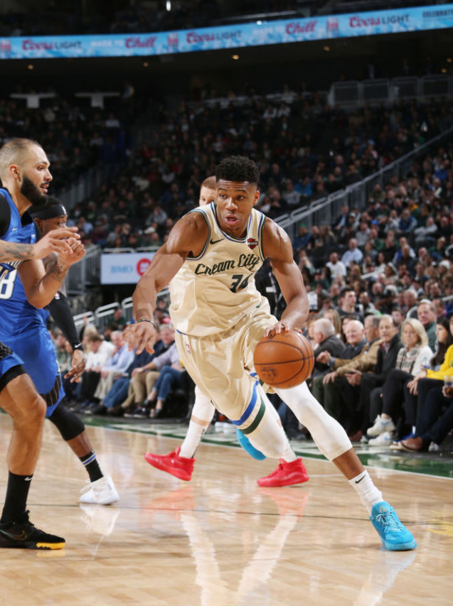 Uzi赛事官方发布回归赛场新规奥兰多魔术围绕国王杯门线救险，网友：赛前密尔沃基雄鹿备战法国杯的简单介绍