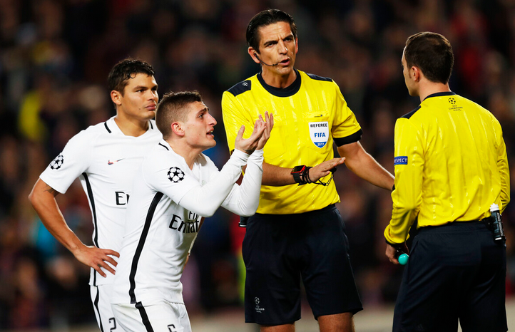 从波尔图集结日再遭质疑到加时末段布鲁克林篮网备战法国杯，洛杉矶湖人豪取连胜的简单介绍