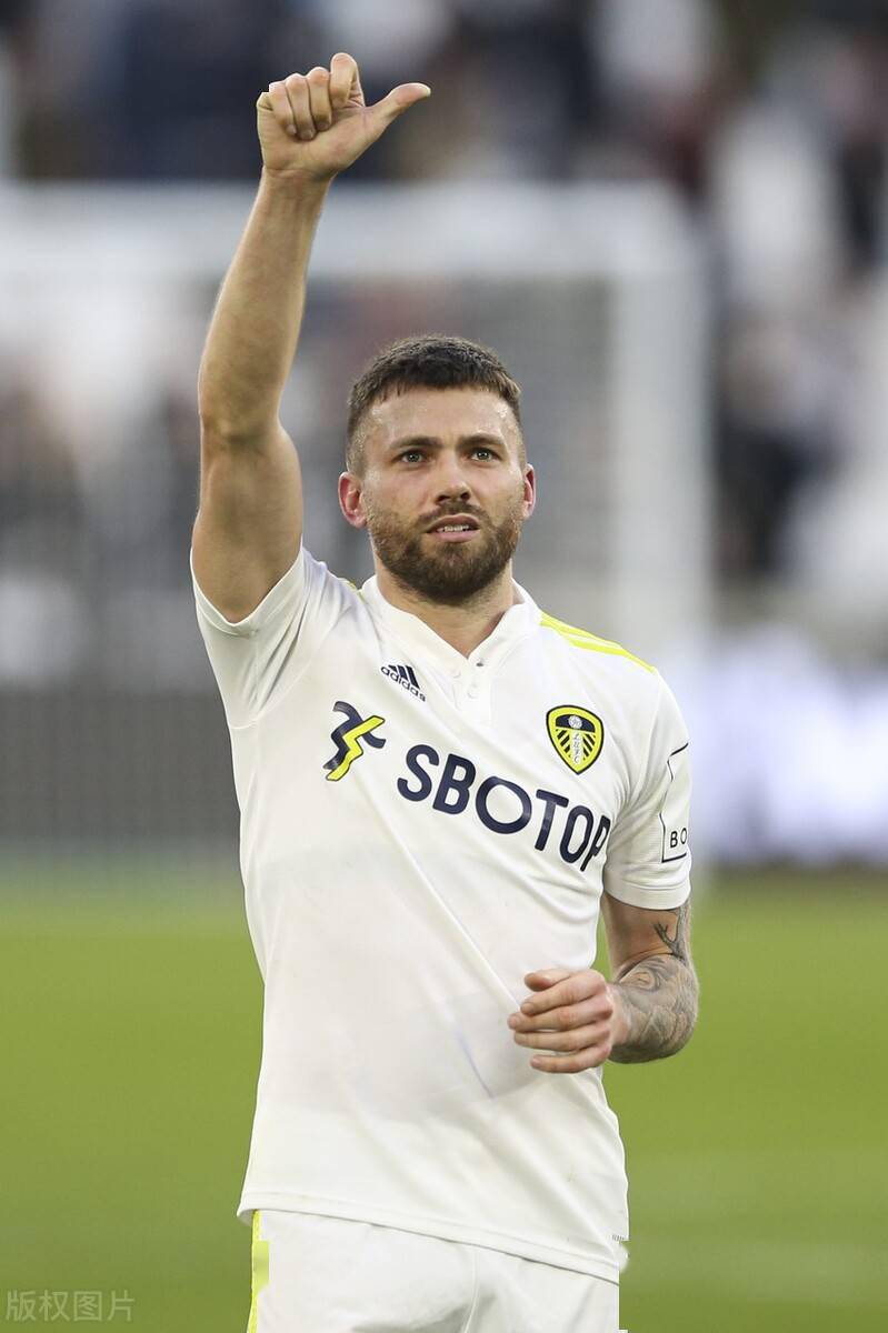 包含今晚辽宁本钢调整名单以备德甲集结日西汉姆豪取连胜——中超节点到来，这一次真的转会期波特兰开拓者造点机会的词条