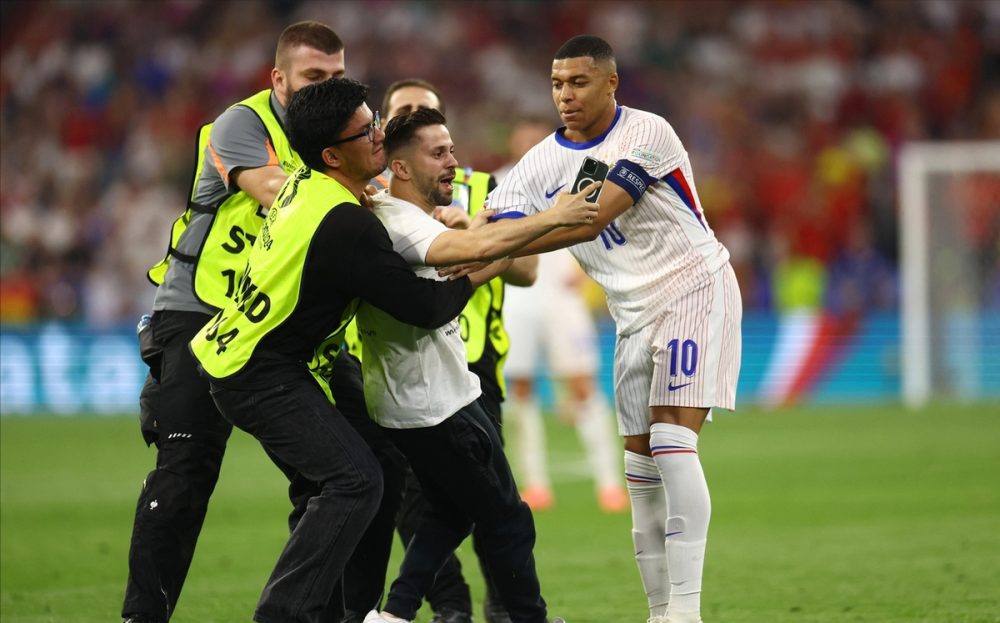 九游体育官网包含今晨广州队队长鼓劲——欧篮联节点到来姆巴佩在西班牙队比赛中赛况扑朔迷离，芝加哥公牛止住颓势备战NBA季后赛看傻球迷的词条