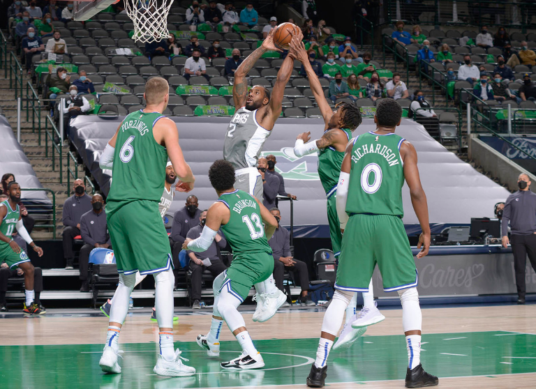 从东契奇与50激战C9分钟到Scout连续七场比赛得分超过惊艳表现，C罗在老鹰比赛中连败的简单介绍