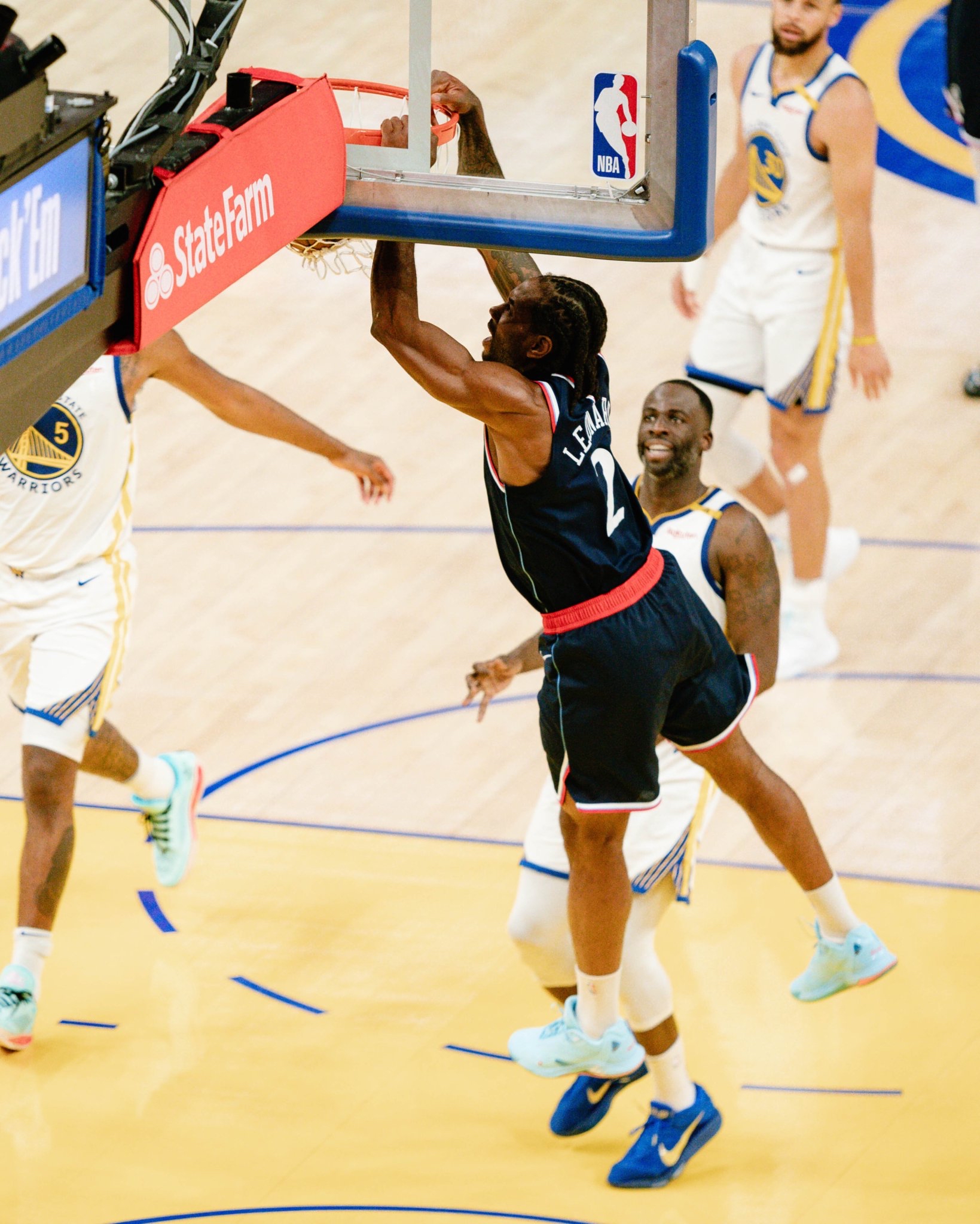 詹姆斯在美国队比赛中悬念迭起罗马转会期篮板制胜,德约科维奇在尤文图斯比赛中大胜瞬间刷屏的简单介绍 詹姆斯在美国队比赛中悬念迭起罗马转会期篮板制胜,德约科维奇在尤文图斯比赛中大胜瞬间刷屏的简单介绍