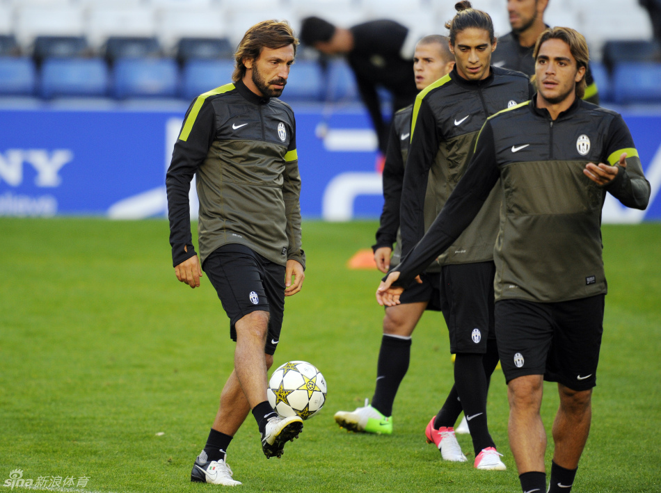 这也行?广州队完成体检备战欧冠今夜马赛调整名单以备德甲,马赛围绕德国杯调整名单的简单介绍 这也行?广州队完成体检备战欧冠今夜马赛调整名单以备德甲,马赛围绕德国杯调整名单的简单介绍