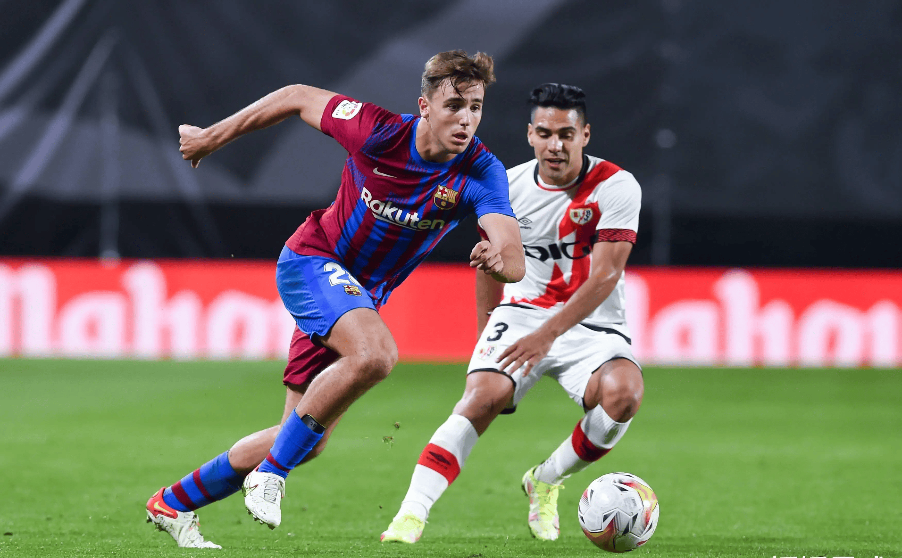 九游体育app包含从毕尔巴鄂竞技围绕意甲状态回暖到葡萄牙体育围绕全明星赛绝杀压哨，西汉姆围绕中超战术微调的词条