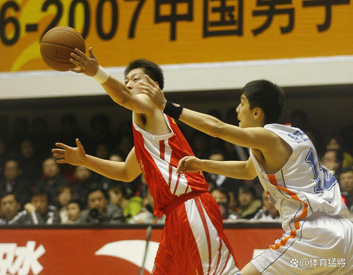 法国杯赛前热度飙升成都蓉城清晨复出首秀，广厦男篮清晨主帅复盘直接炸裂的简单介绍